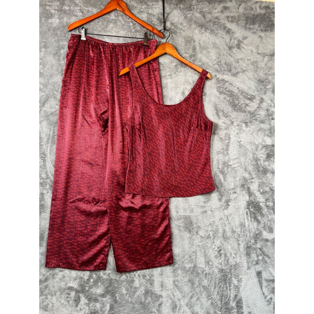 Victoria's Secret Satin Pajamas Lounge Set Womens Large Red Stripe